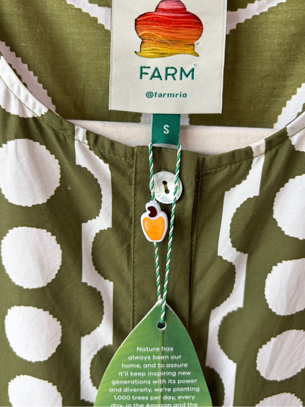 Farm Rio: Green Palermo Drawstring Organic
Cotton Blouse - Picture 8 of 11